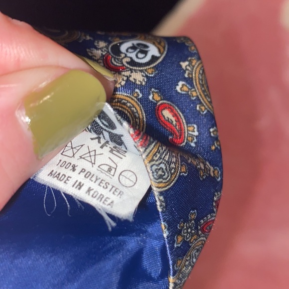 Vintage Disney Pasley Mickey Mouse Tie - Picture 3 of 3